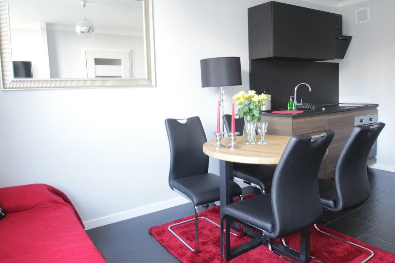 Fantastyczny Apartament Krolewska ワルシャワ エクステリア 写真